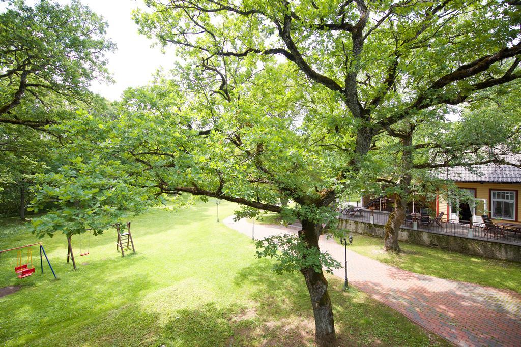 Villa Hotel Theresa Rakvere Zewnętrze zdjęcie