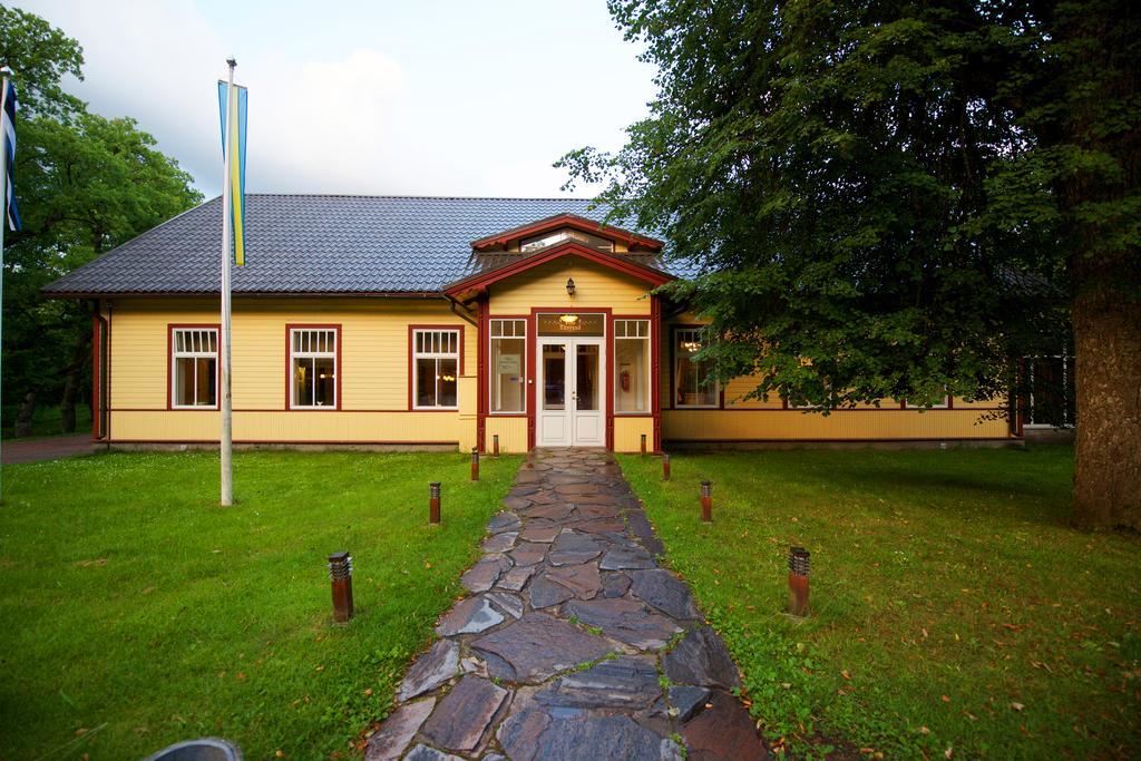 Villa Hotel Theresa Rakvere Zewnętrze zdjęcie